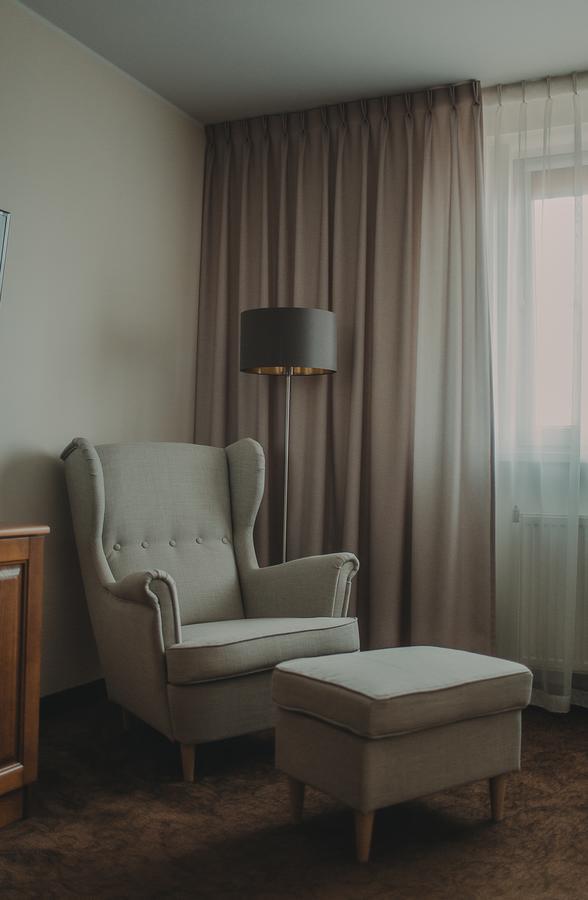 Hotel Restaurant Boss Miłosław Εξωτερικό φωτογραφία